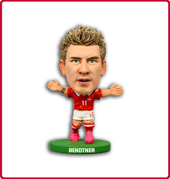 Soccerstarz - Denmark - Nicklas Bendtner - Home Kit