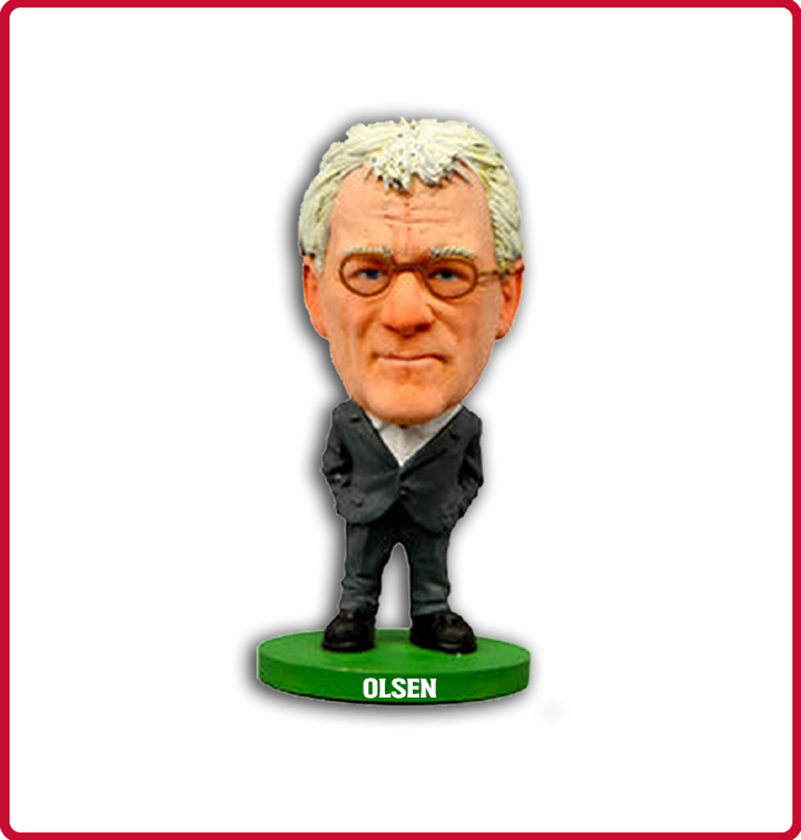 Soccerstarz - Denmark - Morten Olsen - Suit